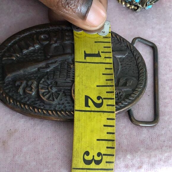 Winchester Rifle Gun Cowboy Western Hunting Shotgun 1970s  Bronze Winchester 1973 Rifle Gun Cowboy Western Hunting Shotgun VTG Belt Buckle